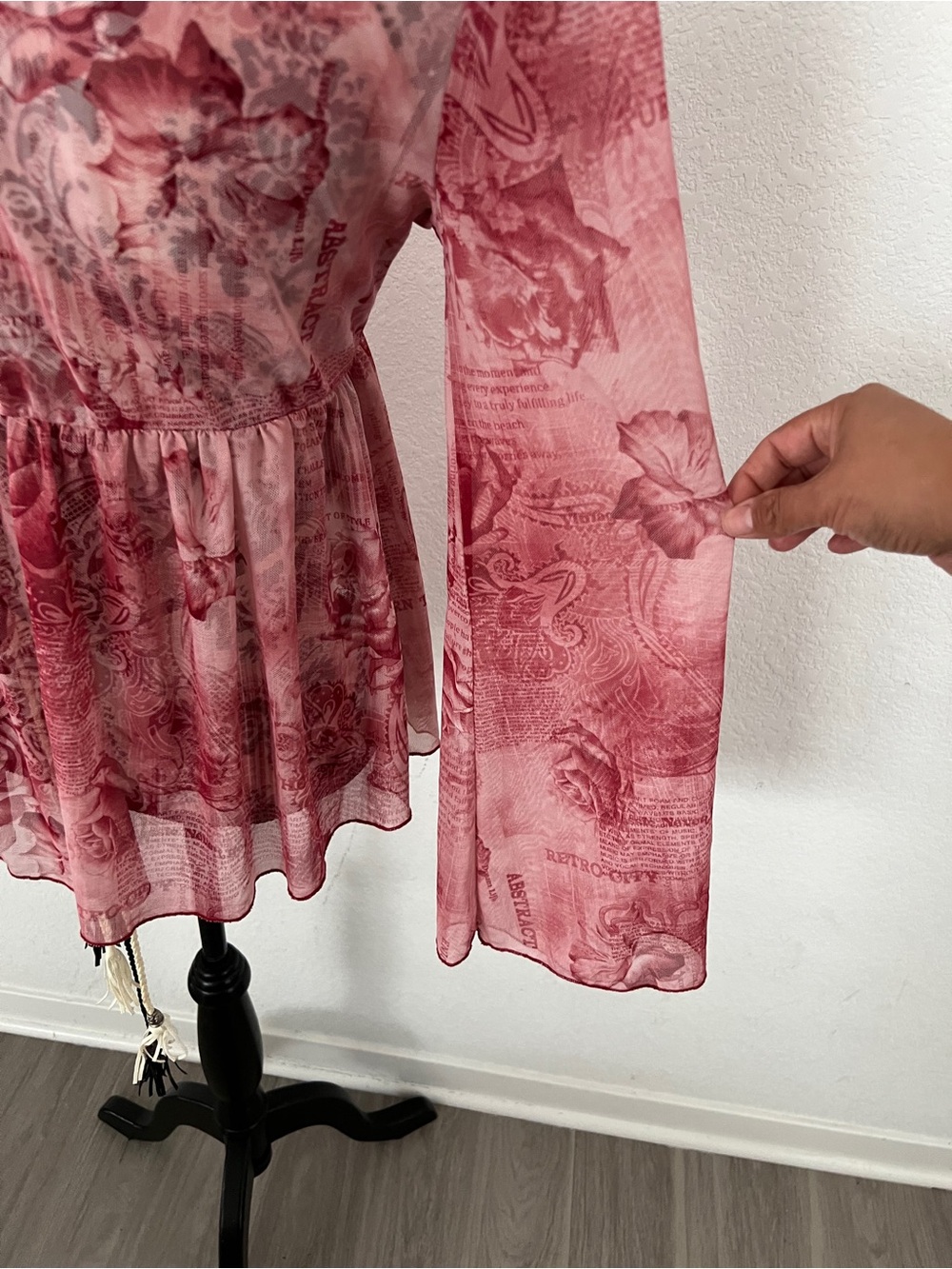 SHEIN Size L Pink Rose Newspaper Print Sheer Mesh Tie Front Top - Picture 6 of 8